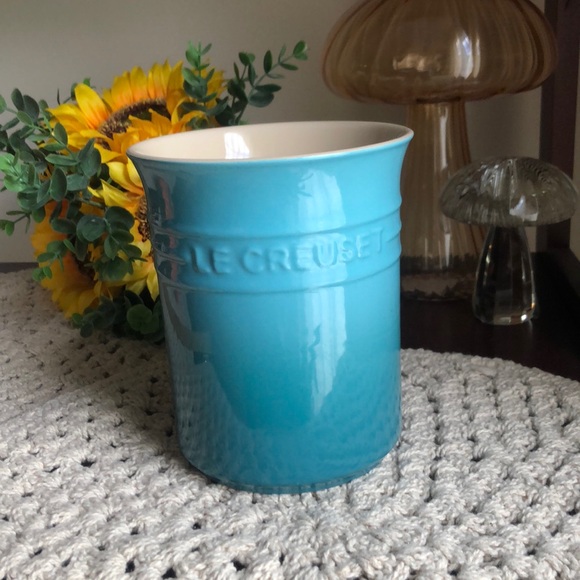 Le Creuset Kitchen Le Creuset L Utensil Crock Caribbean Poshmark